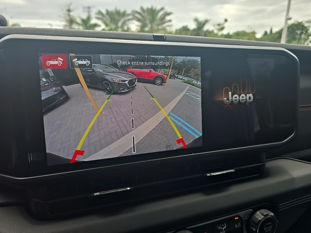 2024 Jeep Wrangler Rubicon X photo 50