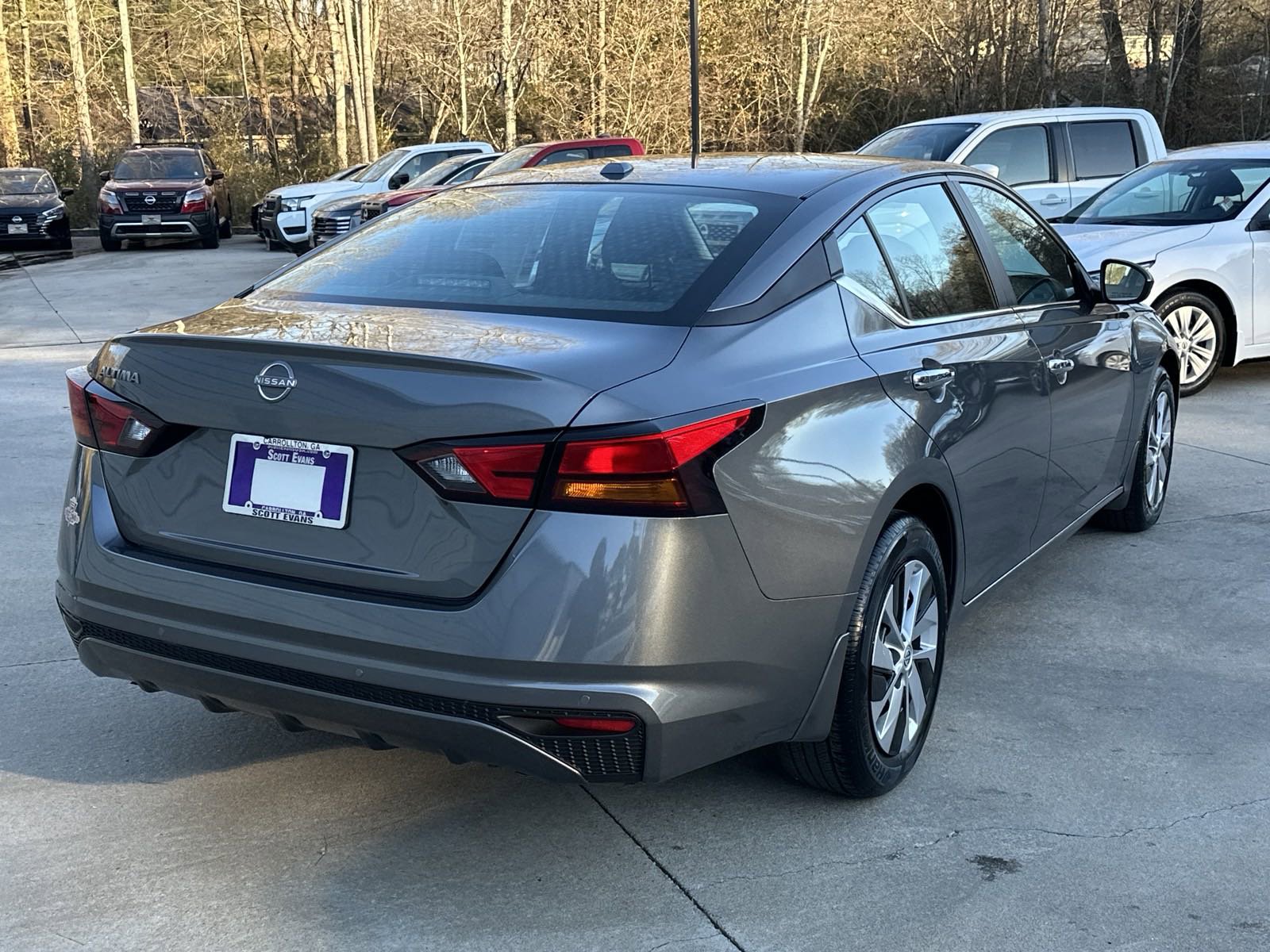 2025 Nissan Altima S photo 8