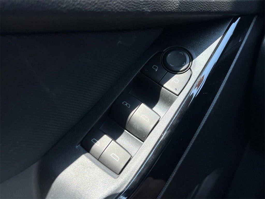 2026 Chevrolet Equinox LT photo 11