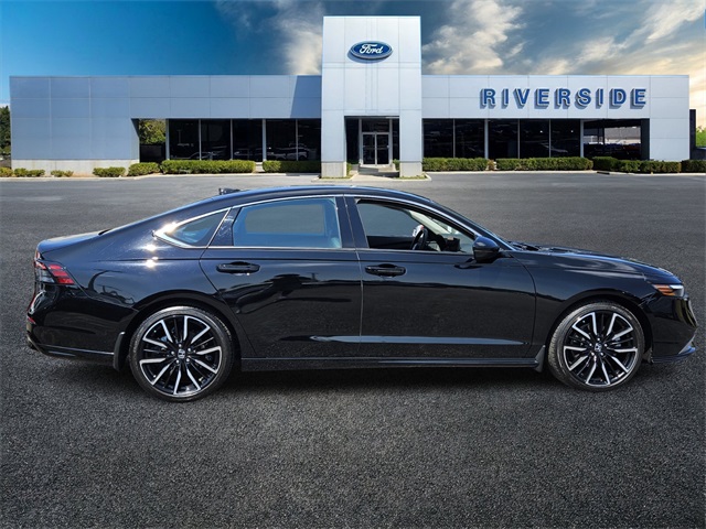 2023 Honda Accord Hybrid Touring photo 8