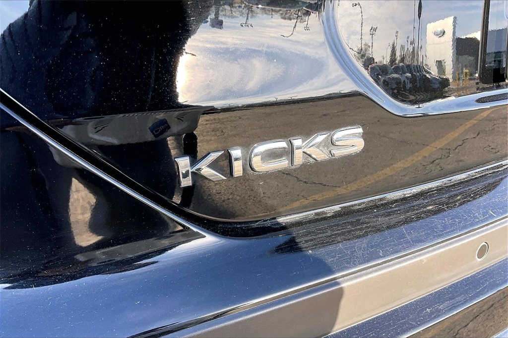 2022 NISSAN KICKS - Image 28