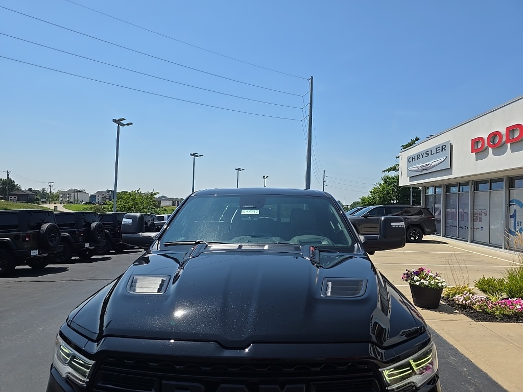 2026 Ram 1500 Limited photo 4