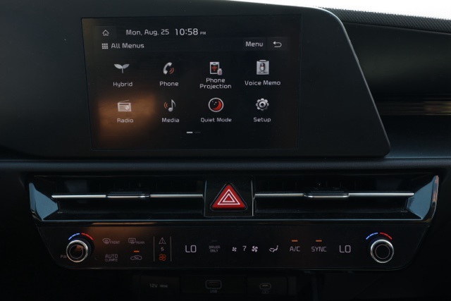 2023 Kia Niro LX photo 26