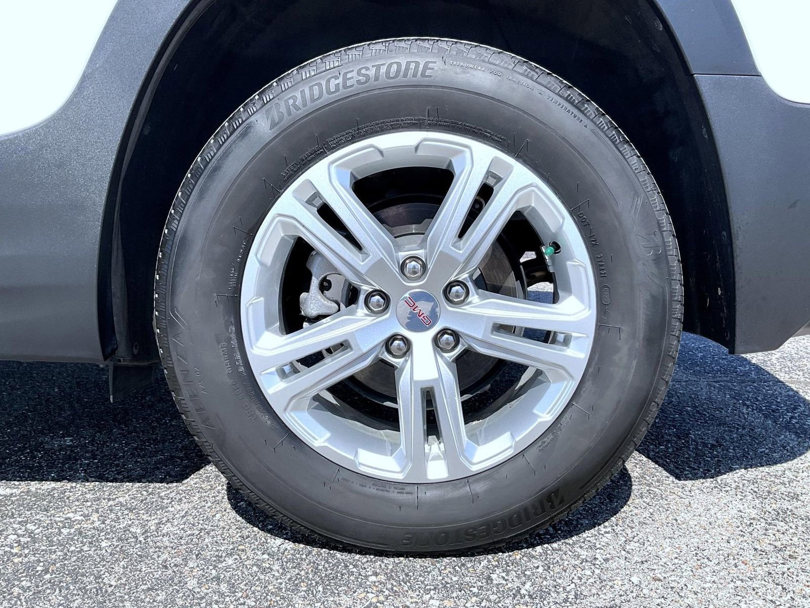 2022 Gmc Terrain SLE photo 21