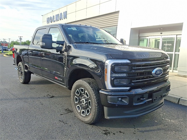 2025 Ford F-350 photo 2