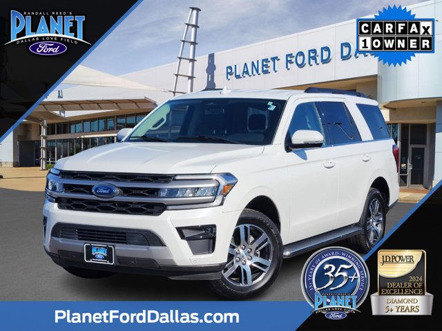 2023 Ford Expedition XLT's photo