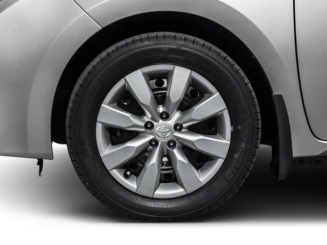2016 Toyota Corolla Plus photo 13