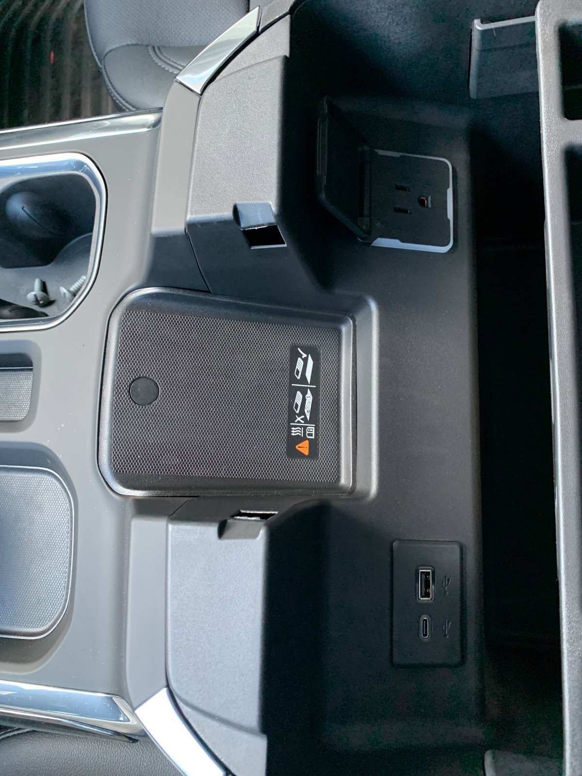 2025 Chevrolet Silverado 1500 LTZ photo 30