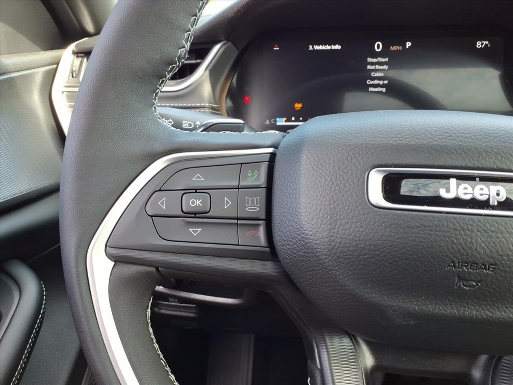 2025 Jeep Grand Cherokee Altitude X photo 14
