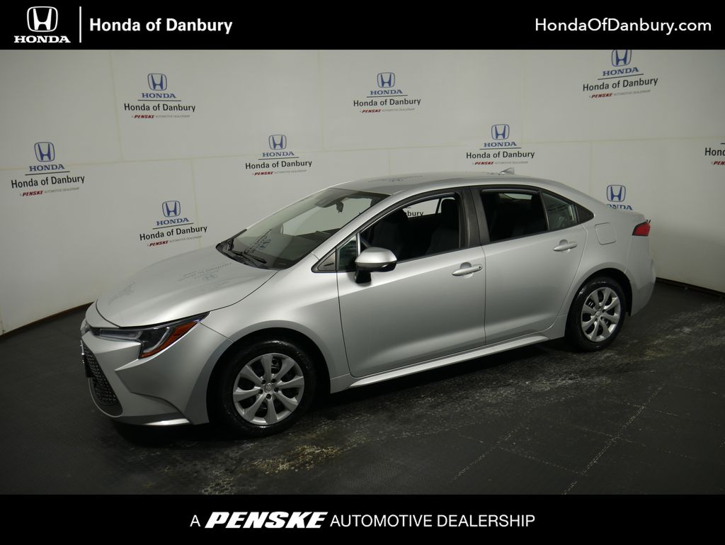 2020 Toyota Corolla LE's photo