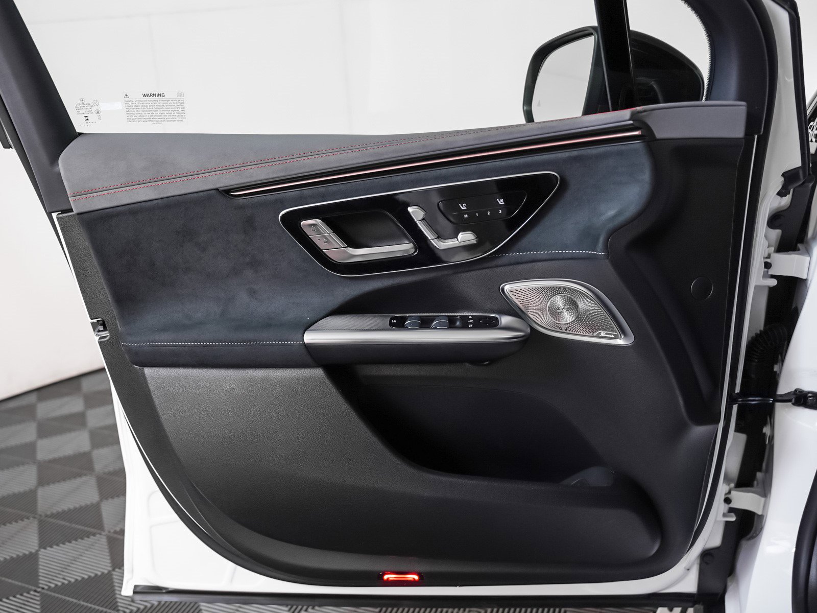 2025 Mercedes Benz EQE SUV AMG photo 16