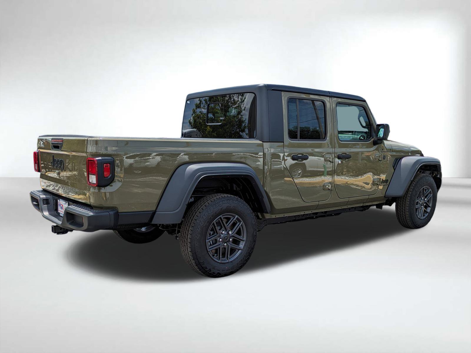 2025 Jeep Gladiator Sport S photo 3