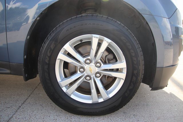 2012 Chevrolet Equinox photo 3