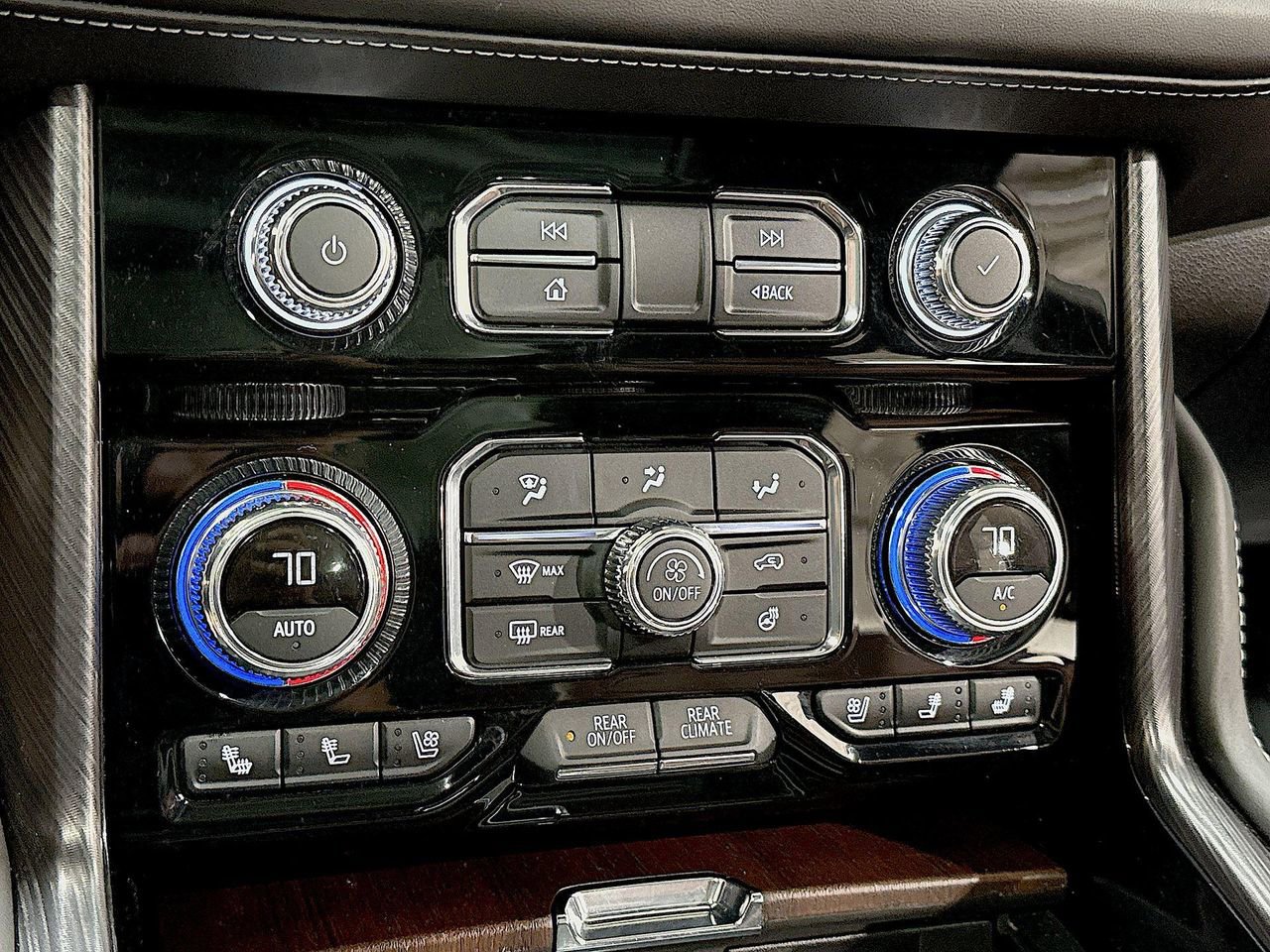 2024 Gmc Yukon Denali Ultimate photo 15