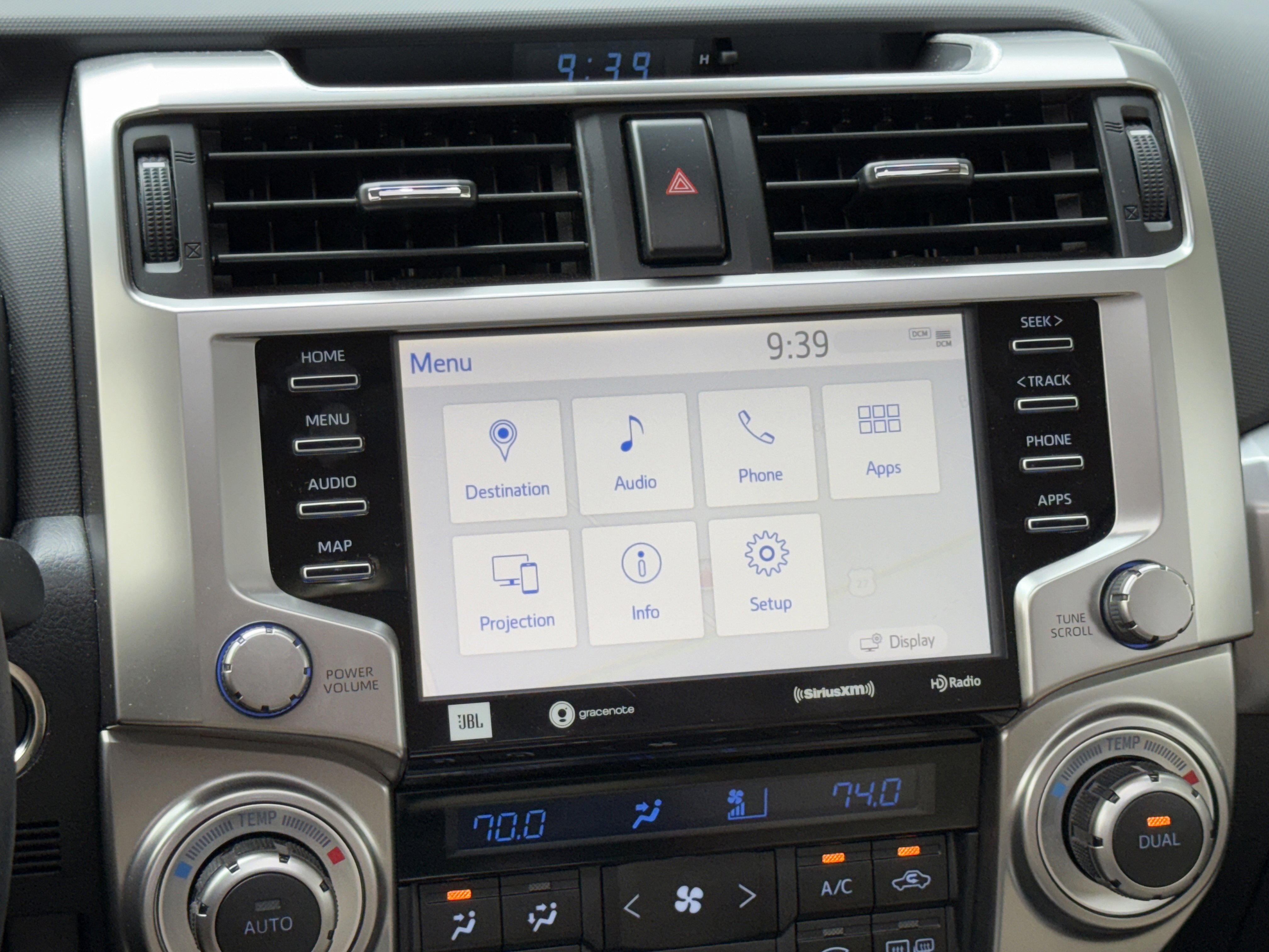 2022 Toyota 4Runner Limited photo 2