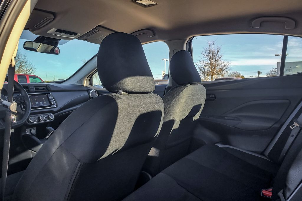 2025 Nissan Versa S photo 21