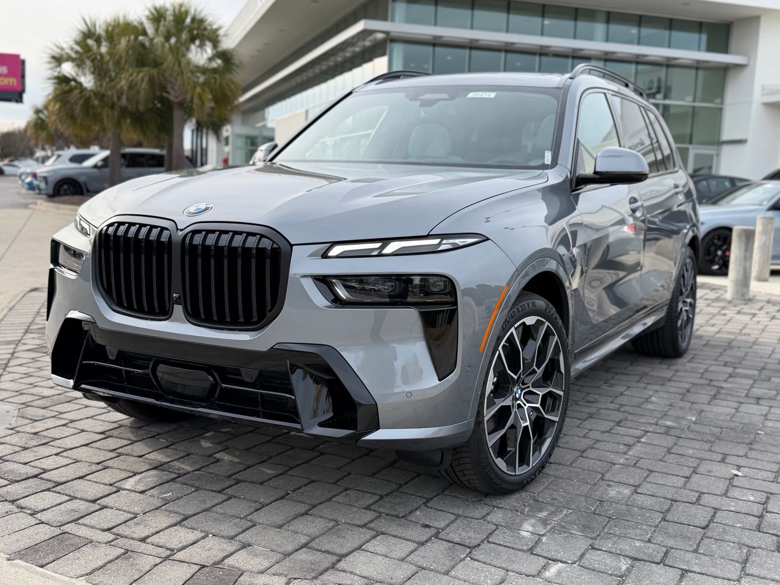 2026 BMW X7 40i's photo