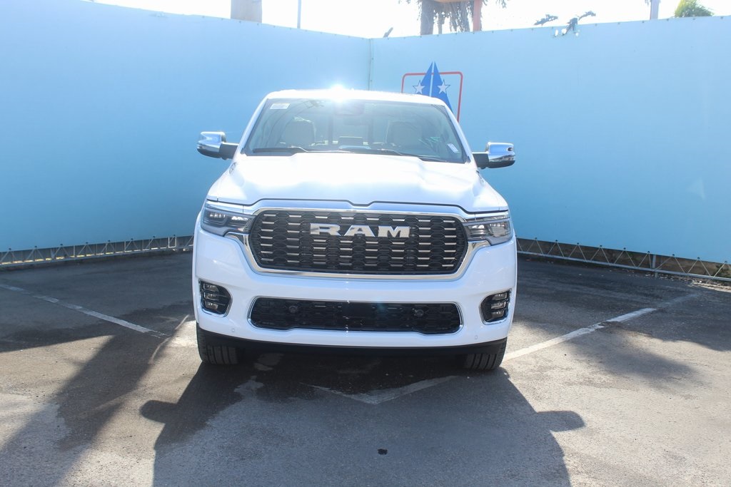 2025 Ram 1500 photo 3