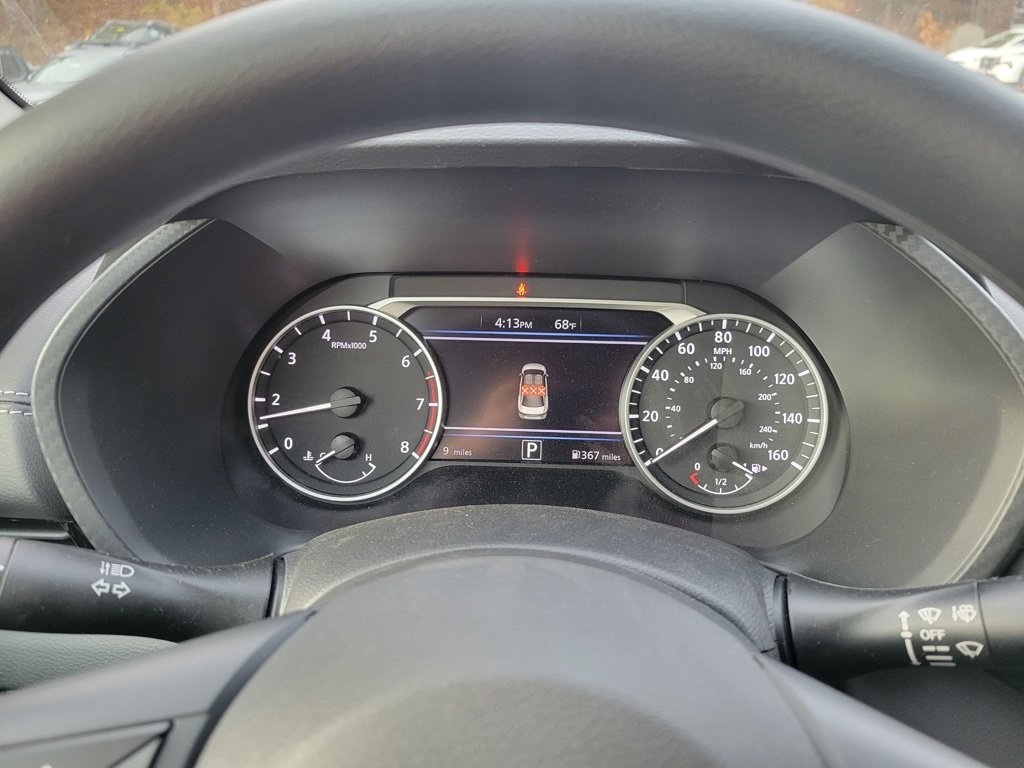 2025 Nissan Sentra SV photo 14