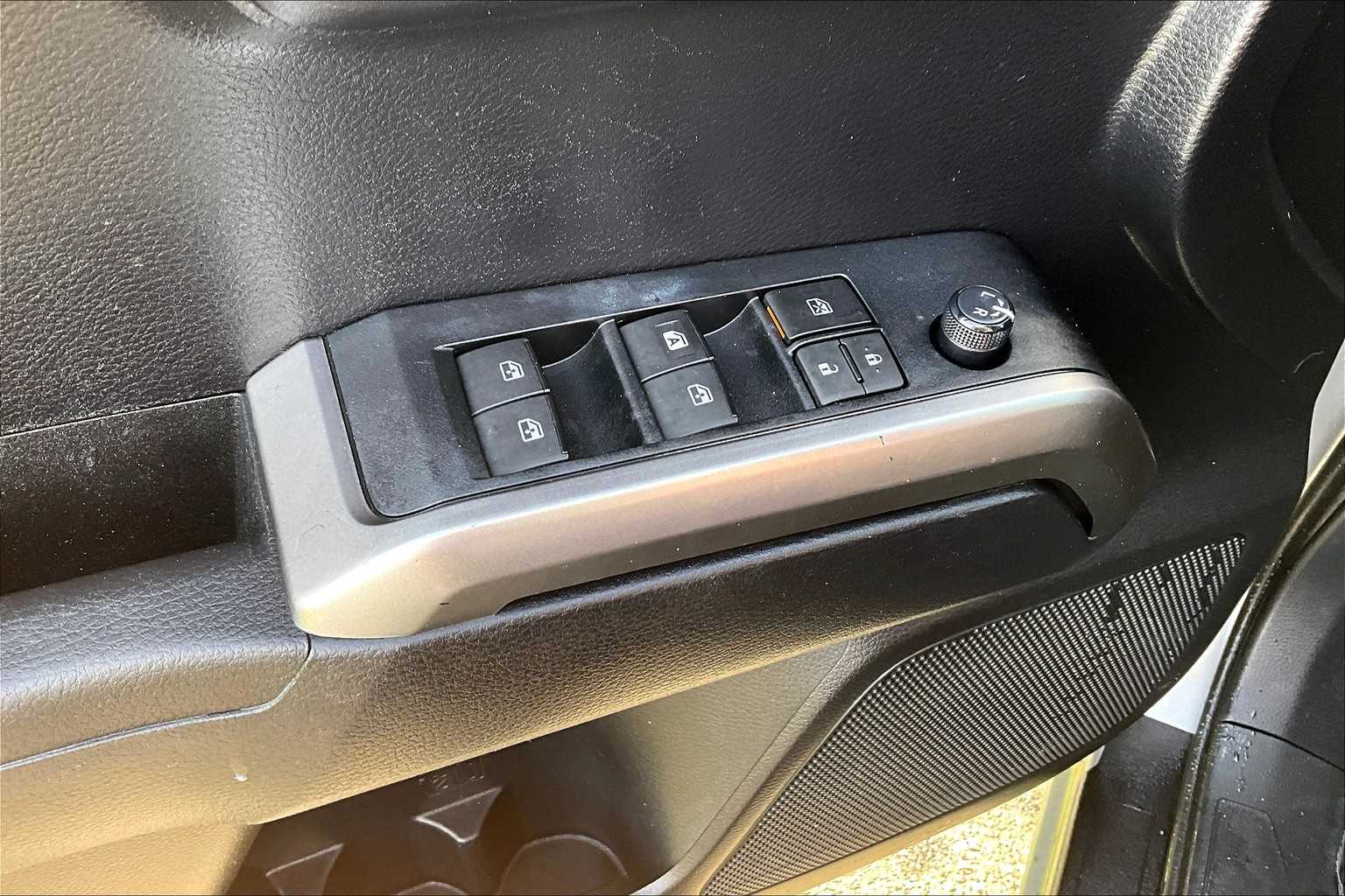 2020 Toyota Tacoma SR5 Double Cab V6 photo 33