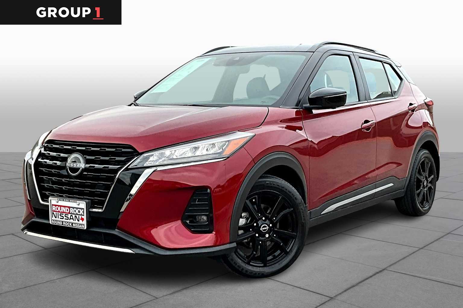 2023 Nissan Kicks SR