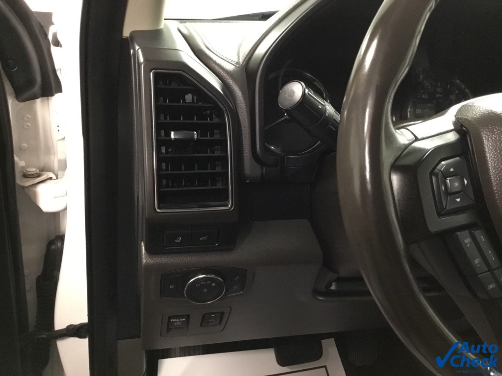 2019 Ford Expedition Limited photo 15