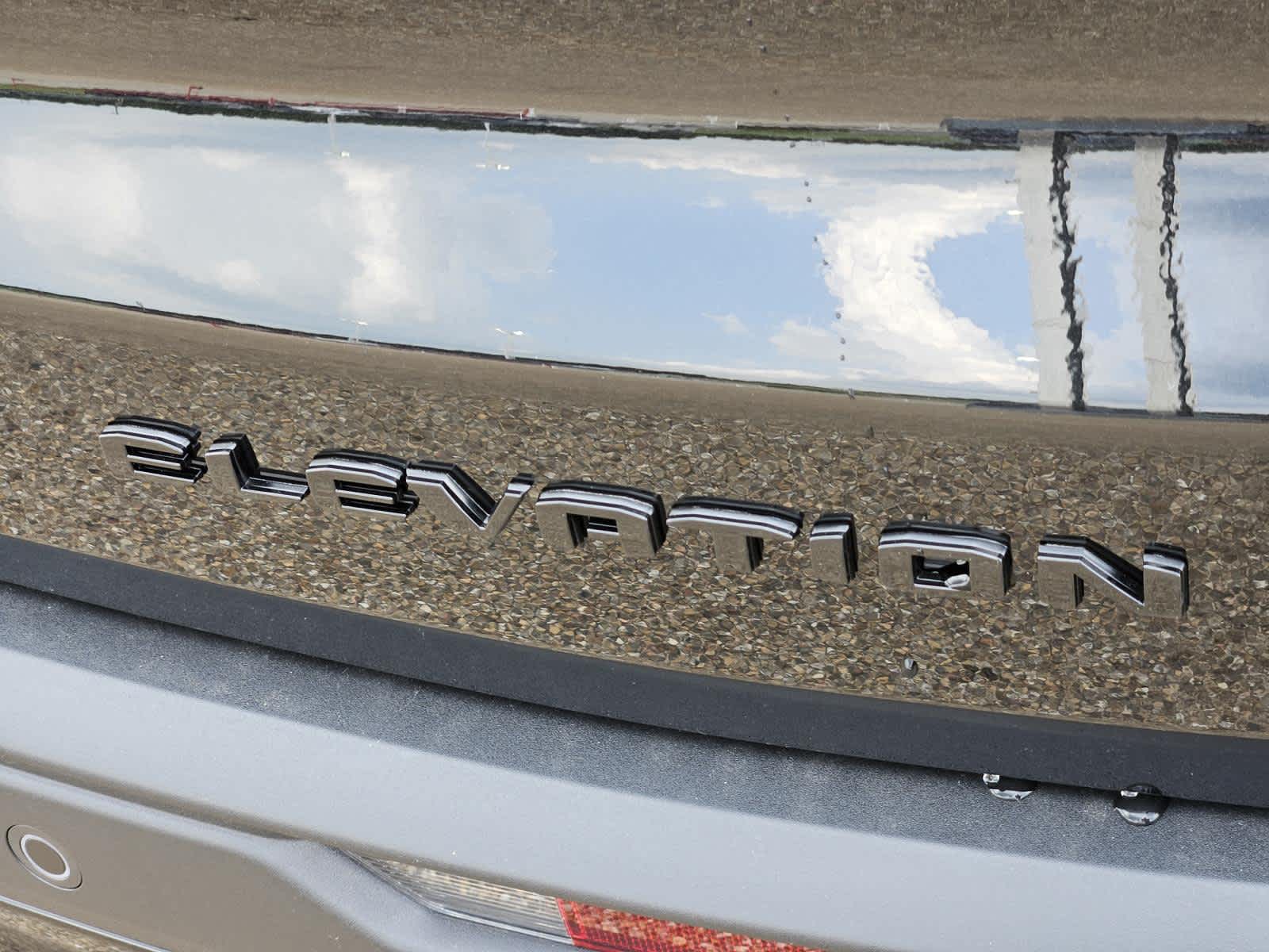 2025 Gmc Acadia Elevation photo 5