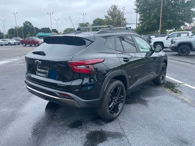 2025 Chevrolet Trax ACTIV photo 3