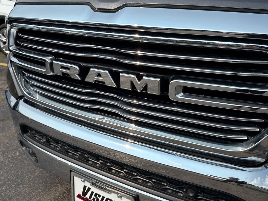 2020 Ram 1500 Laramie photo 17