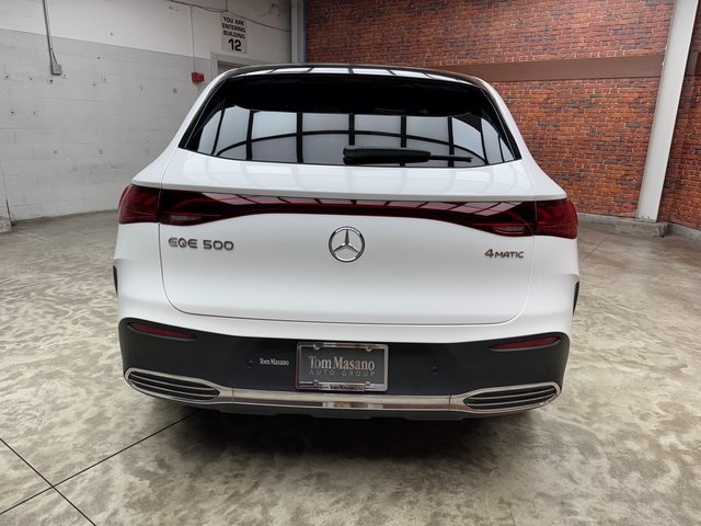 2023 Mercedes Benz 500 4MATIC photo 4