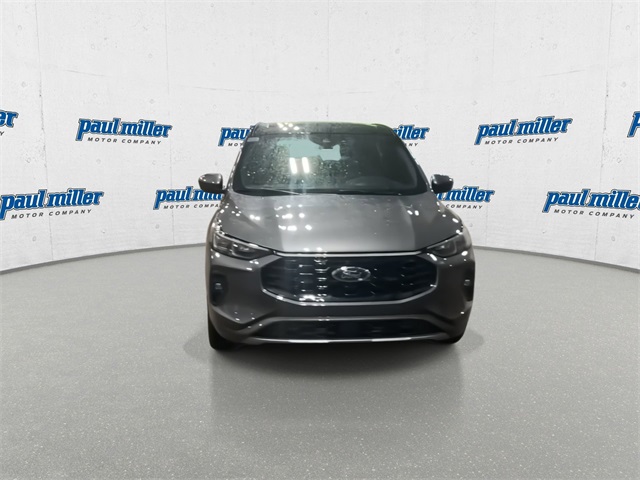 2024 Ford Escape ST-Line Elite photo 3