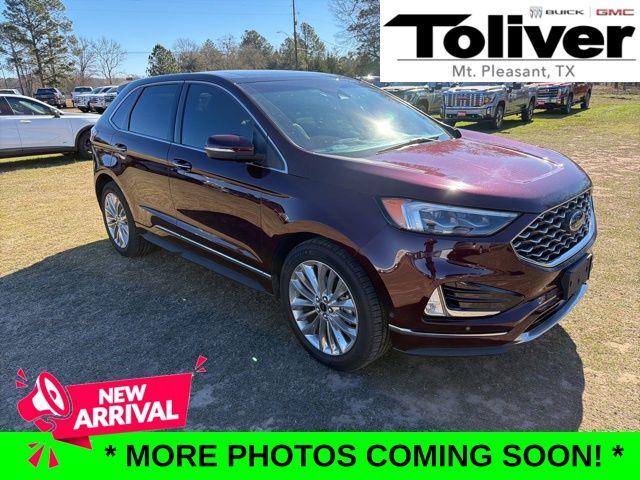 2020 Ford Edge Titanium