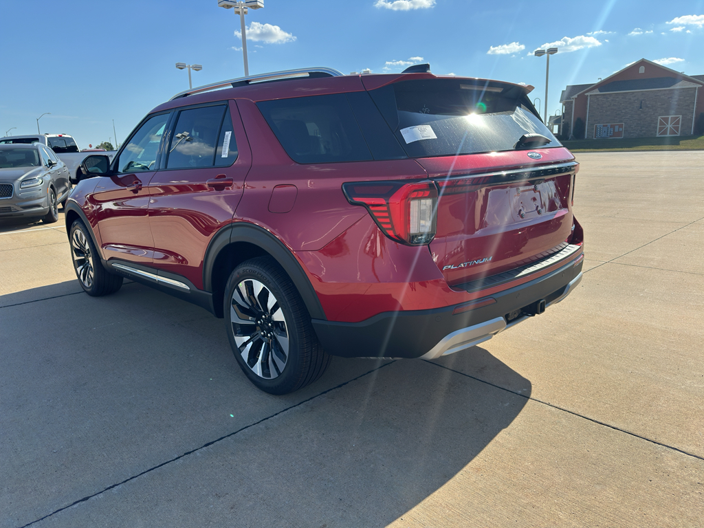 2025 Ford Explorer Platinum photo 5
