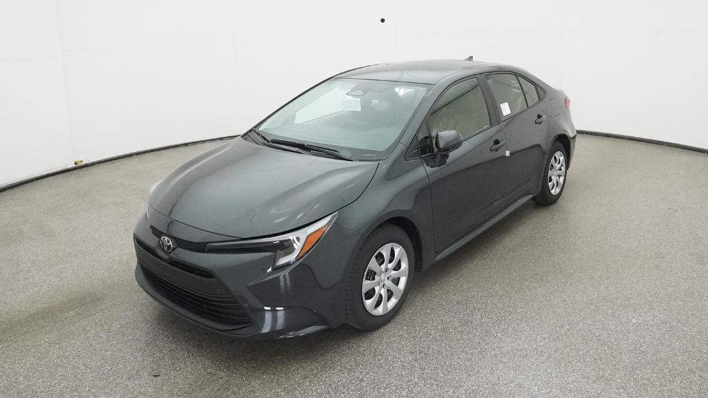 2026 Toyota Corolla LE's photo