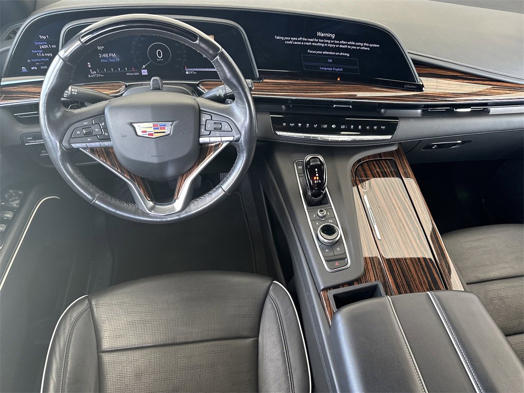 2023 Cadillac Escalade ESV Premium Luxury photo 11