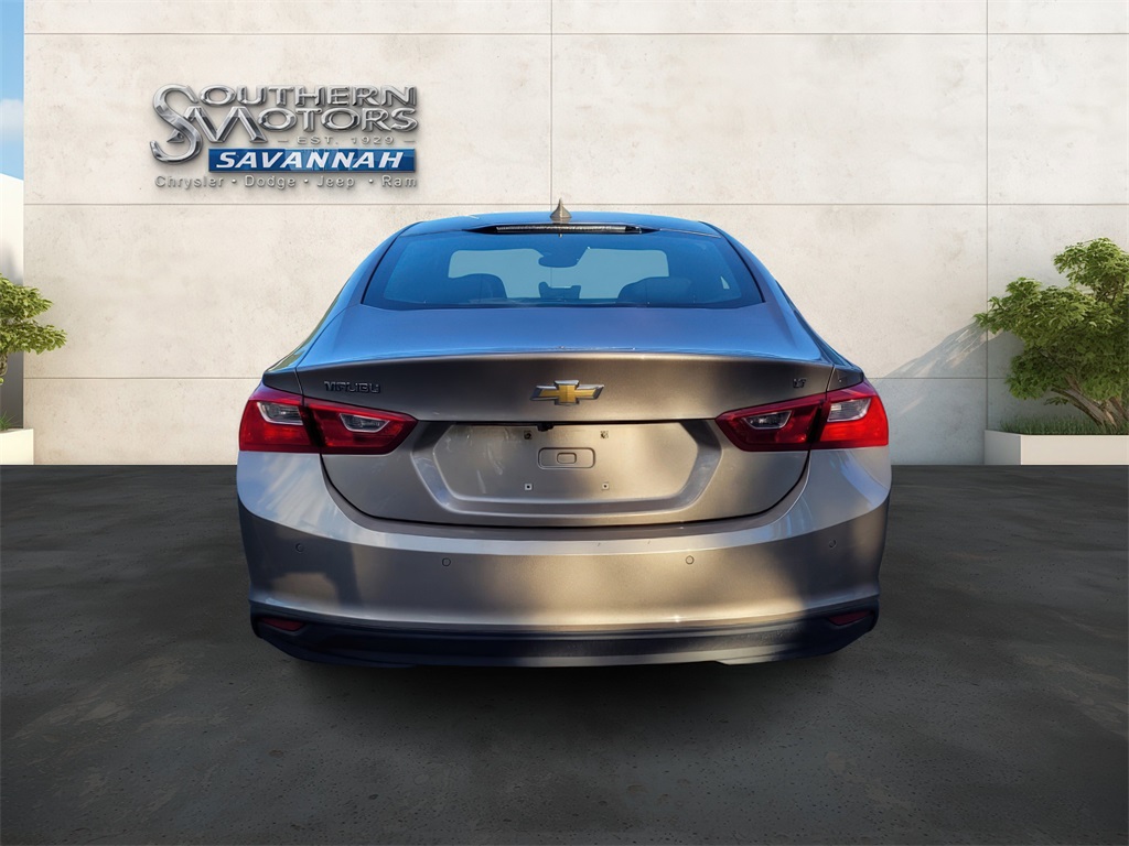 2024 Chevrolet Malibu 1LT photo 4