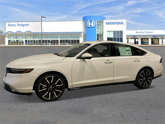 2025 Honda Accord Hybrid Touring photo 2