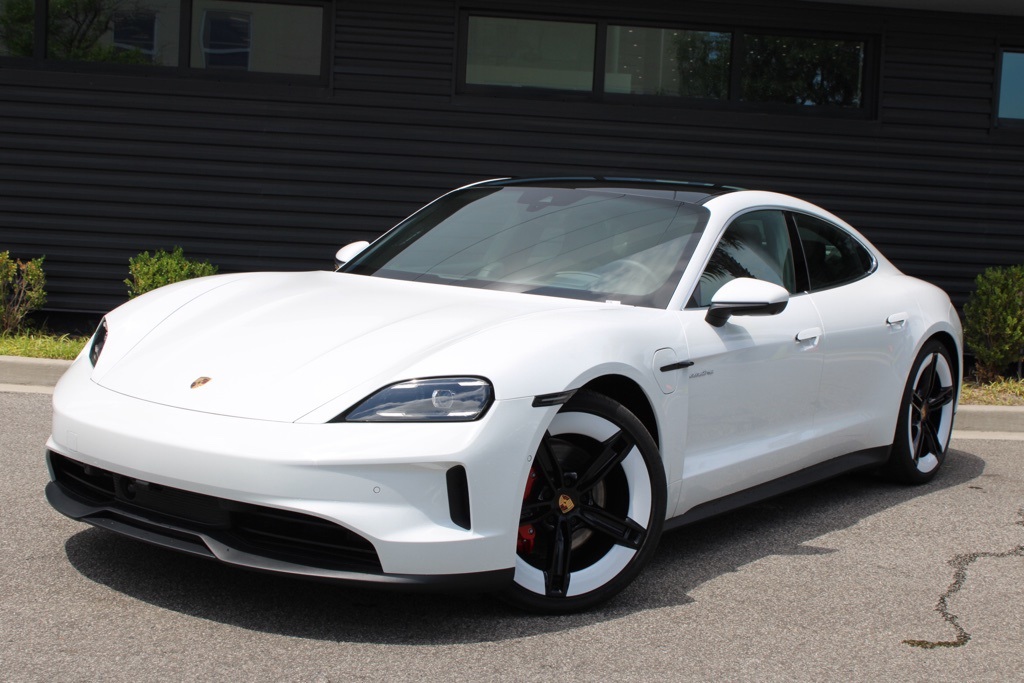 2025 Porsche Taycan