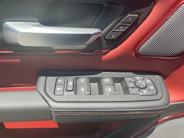 2025 Ram 1500 Rebel photo 3