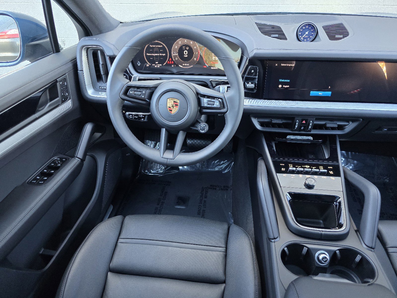 2025 Porsche Cayenne photo 15