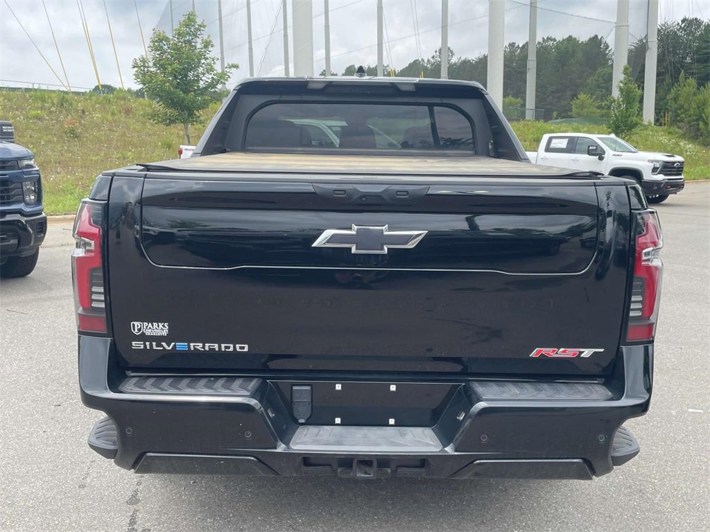 2024 Chevrolet Silverado EV RST photo 6