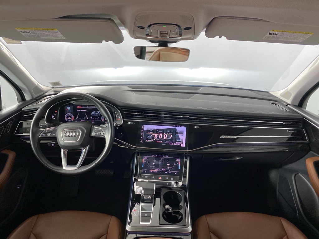 2023 Audi Q7 55 Premium Plus photo 19