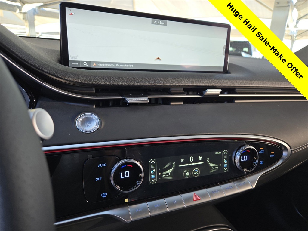 2024 Genesis GV70 3.5T Sport photo 11