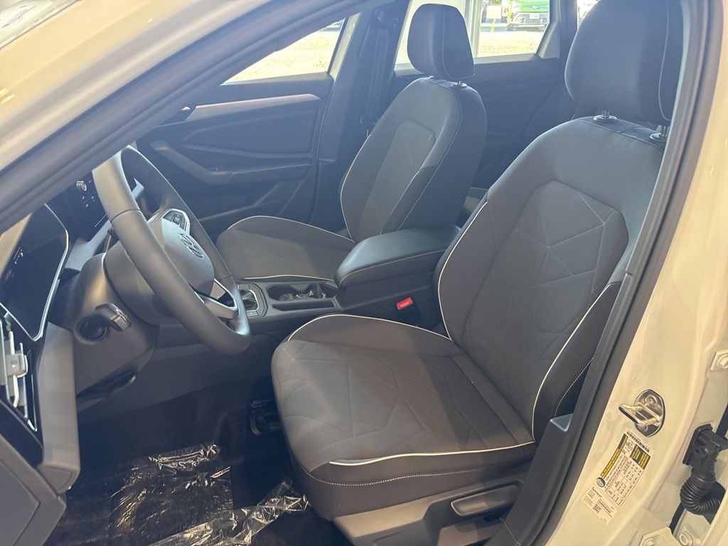 2026 Volkswagen Jetta 1.5T Sport photo 11