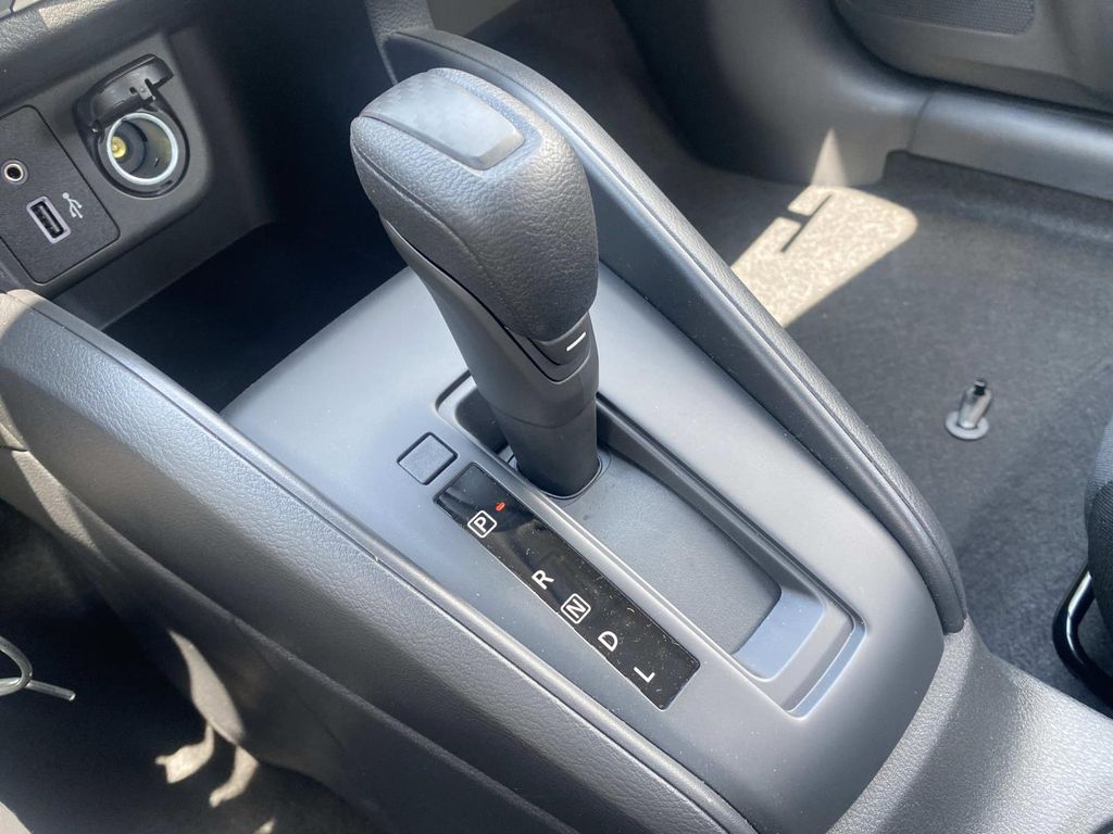 2025 Nissan Versa S photo 28