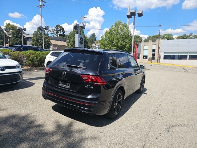 2024 Volkswagen Tiguan SE R-Line Black photo 3