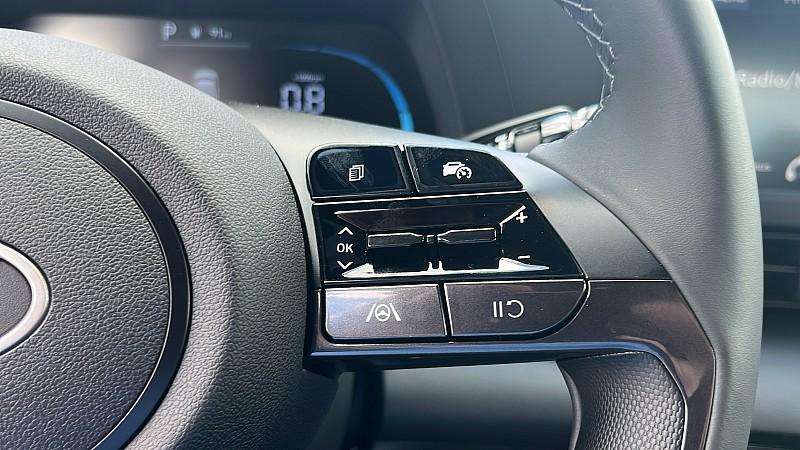 2025 Hyundai Elantra SEL Sport photo 40