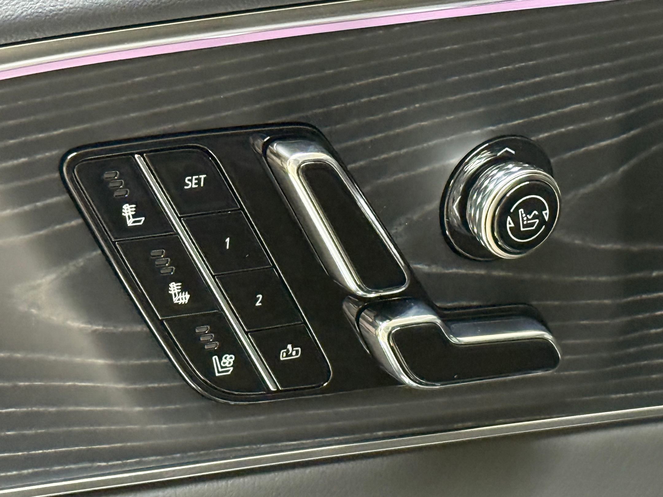 2025 Cadillac Lyriq Sport photo 11