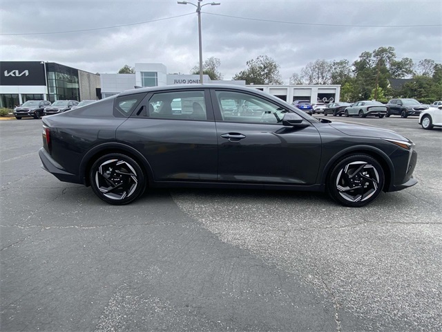 2025 Kia K4 EX photo 2