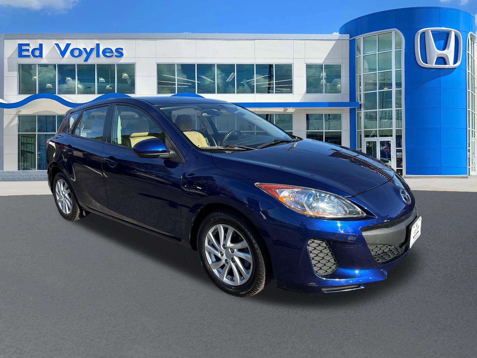 2012 Mazda MAZDA3 i Touring's photo